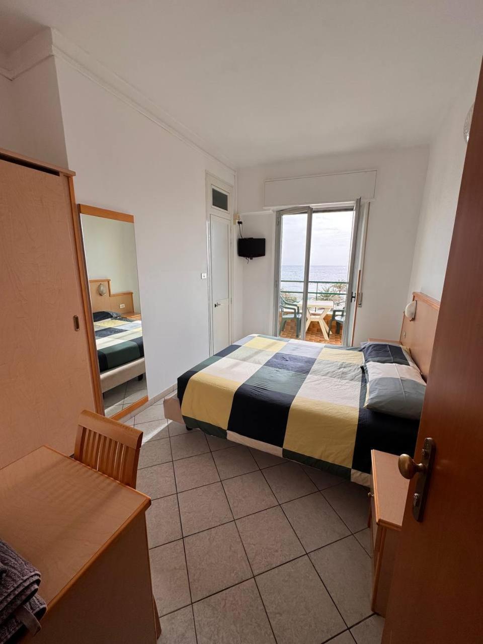 Hotel Ideal 3* Arma di Taggia